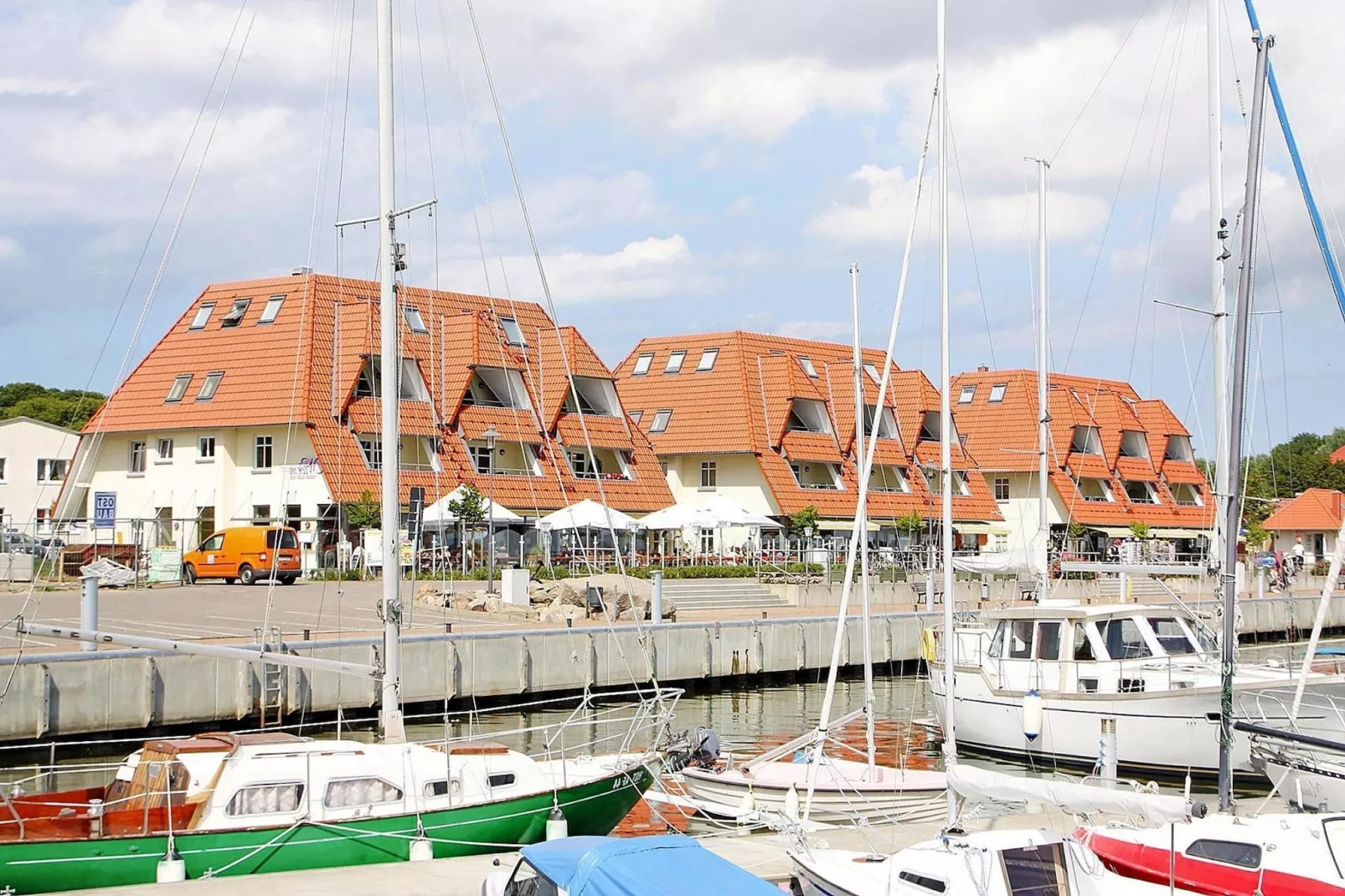 Ferienhaus Wiek-Areas summer 5km
