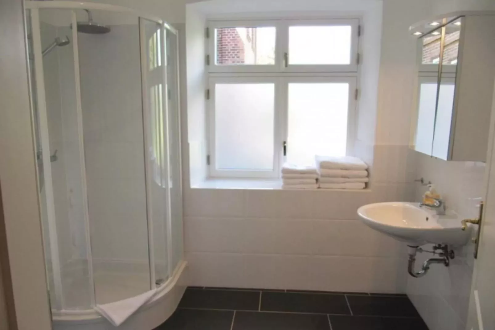 Gutshaus Zicker -Wohnung 12-Badezimmer