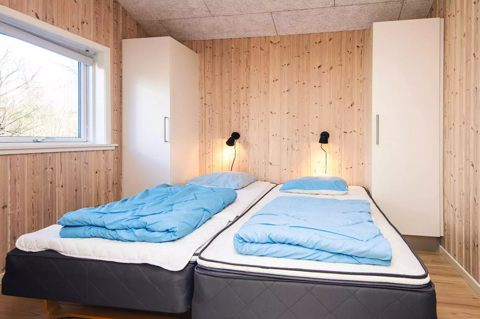 8 person holiday home in Oksbøl-By Traum-Indoor