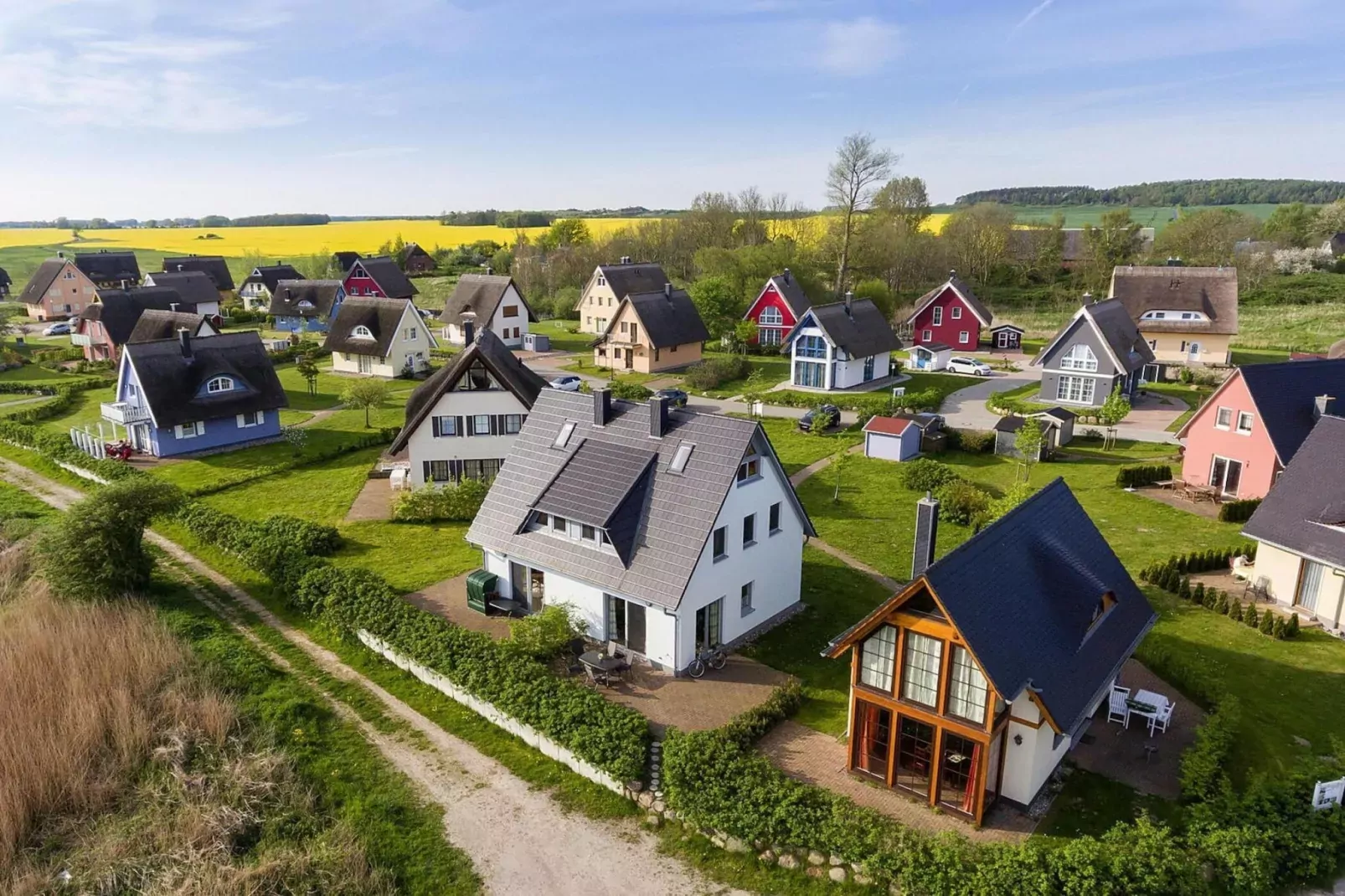 Ferienhaus Lotsenhaus Vieregge-Außenbereich Sommer