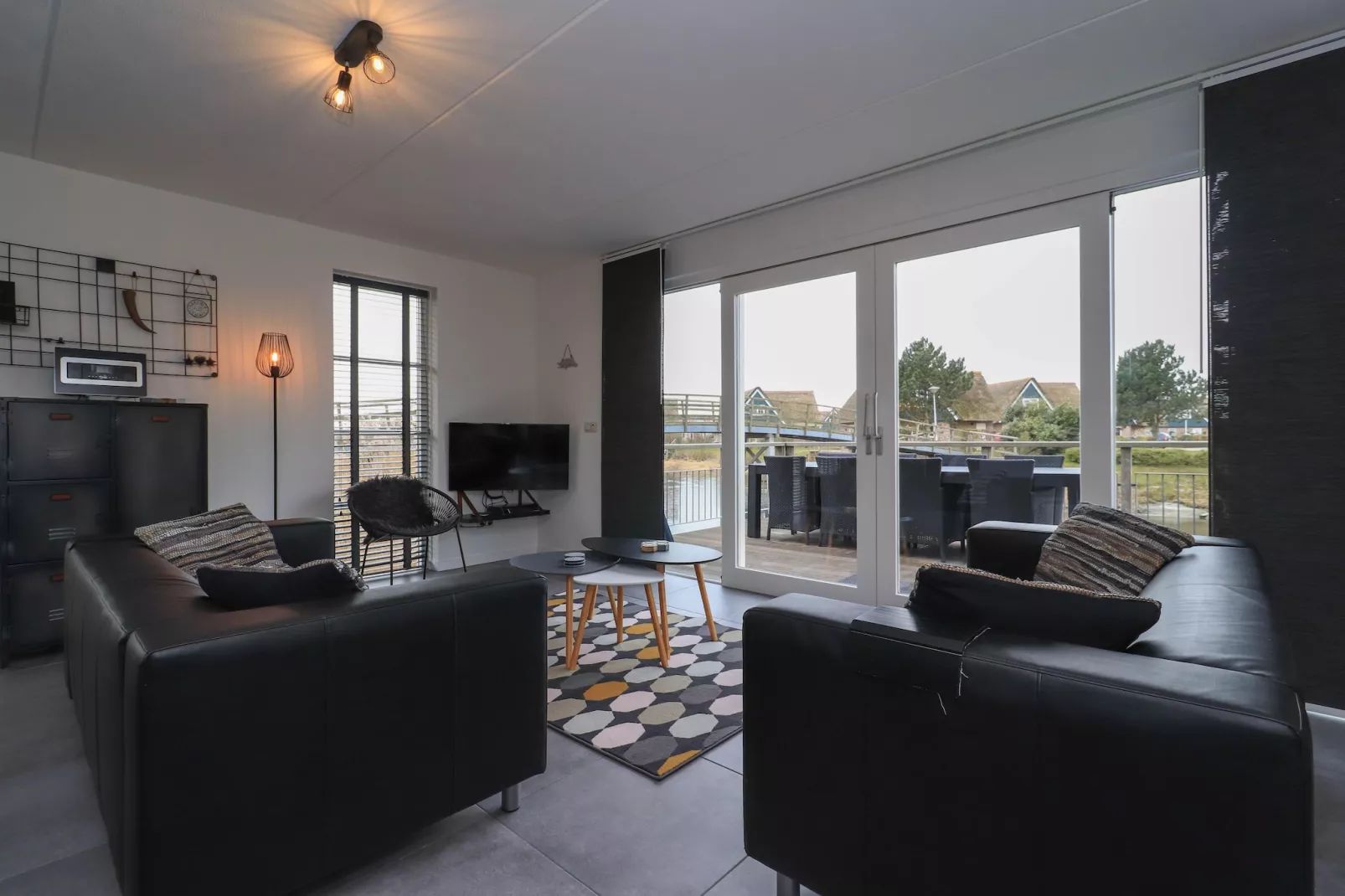 Beach Resort Makkum 36-Salon