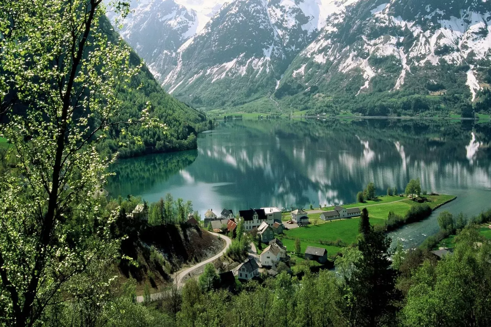 Maison de vacances pour 7 a STRYN-By Traum-Vue sur l'eau