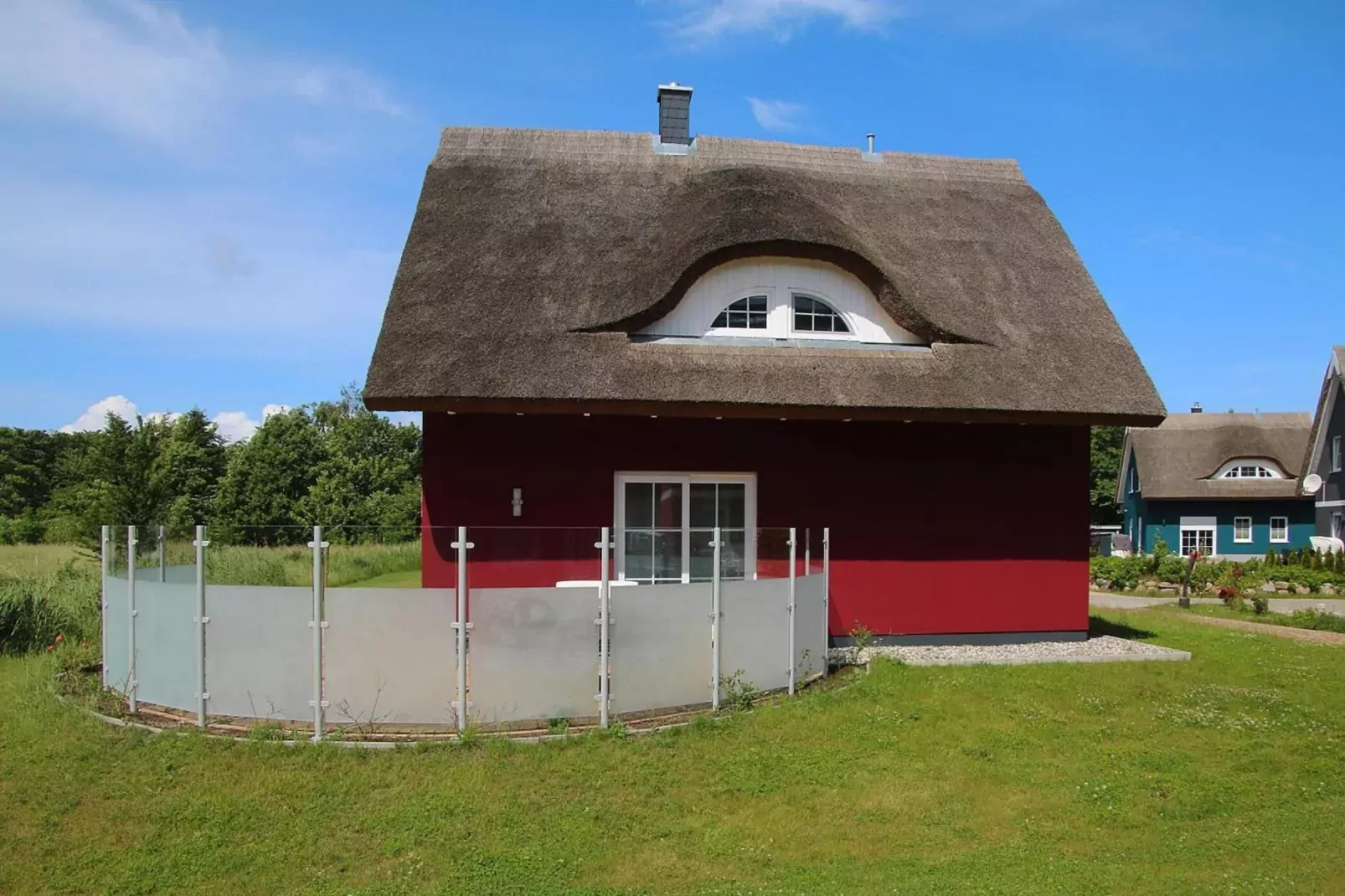Ferienhaus Lotsenhaus Vieregge-Außenbereich Sommer