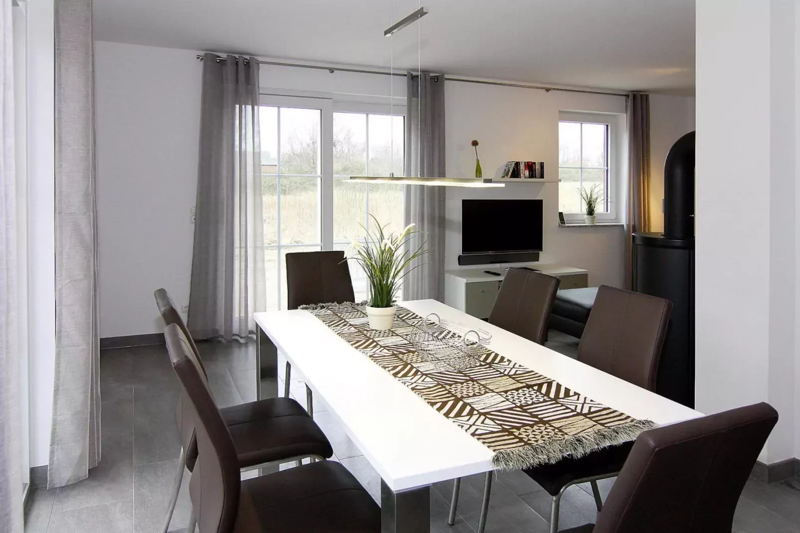Ferienhaus Lotsenhaus Vieregge-Esszimmer