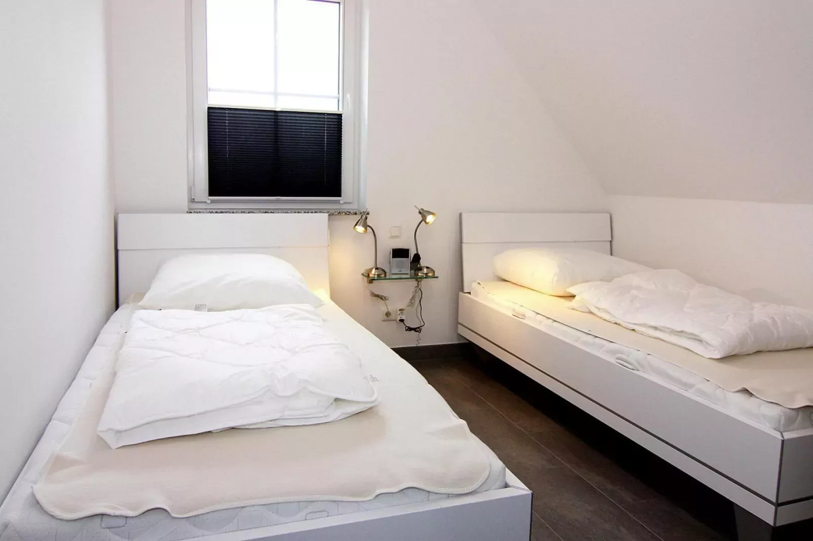 Ferienhaus Lotsenhaus Vieregge-Schlafzimmer