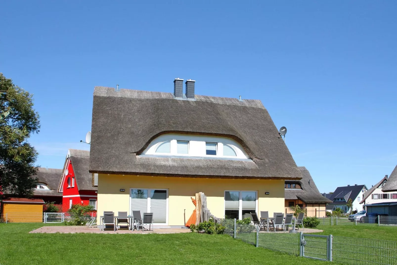Doppelhaushälfte Sprotte Vieregge-Gärten Sommer