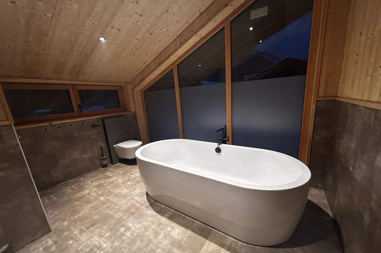 DEIN BICHLBACH Chalet groß-Bathroom