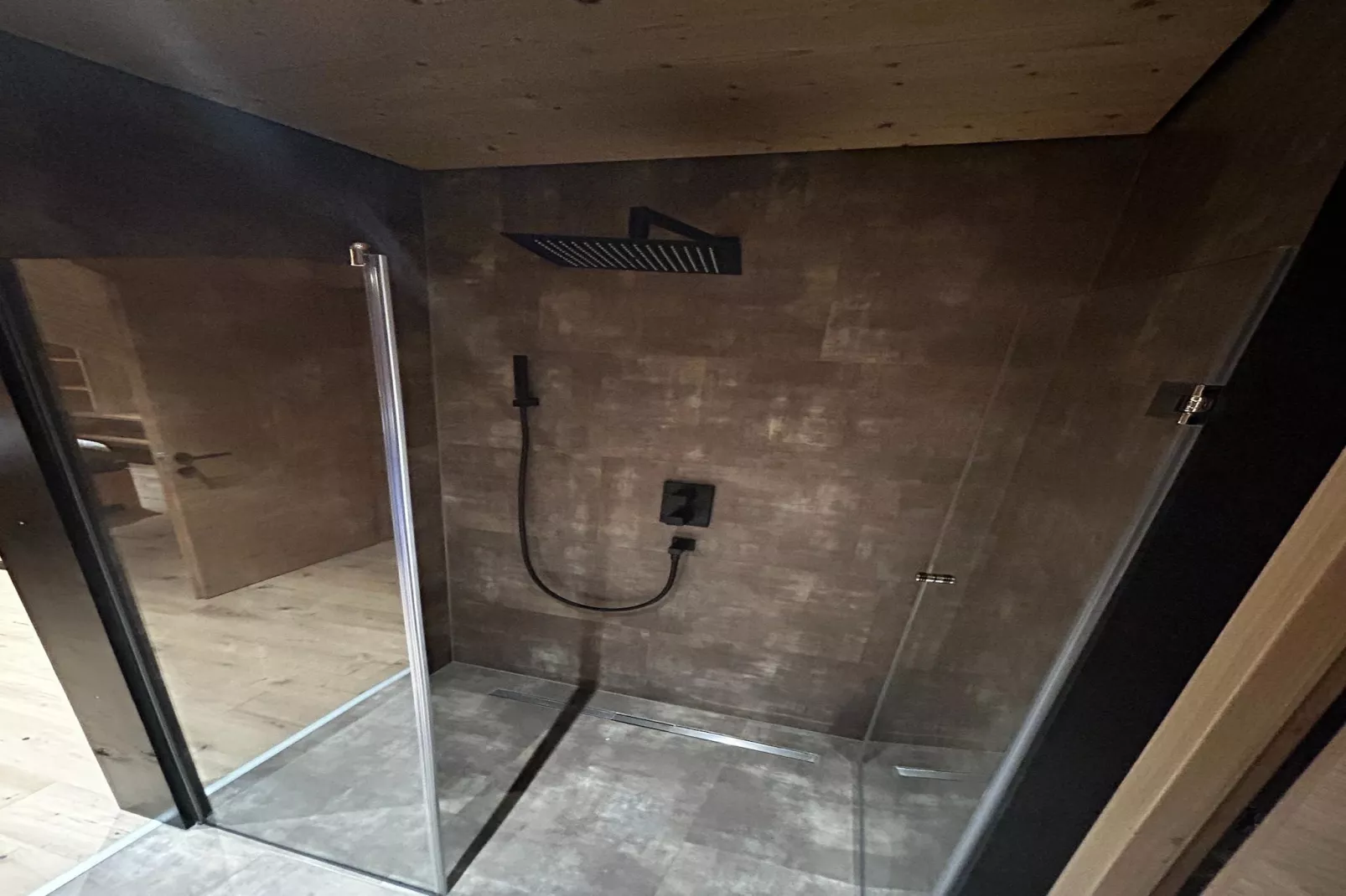 DEIN BICHLBACH Chalet klein-Bathroom