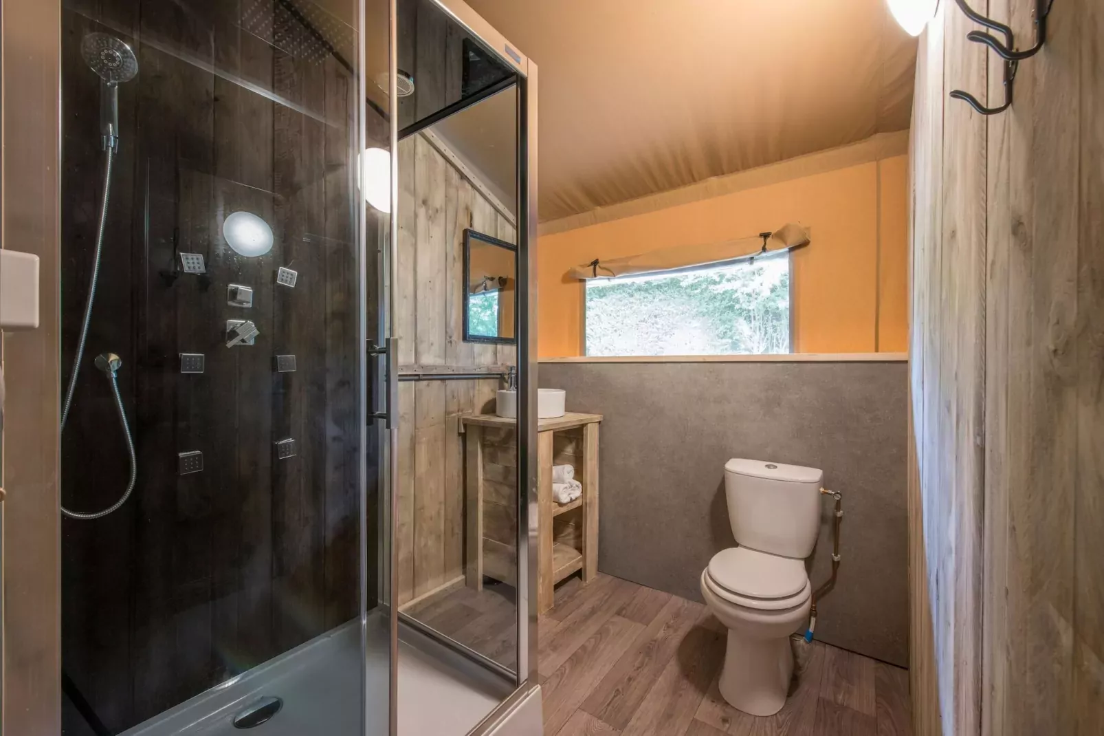 Bospark 't Wolfsven 13-Bathroom