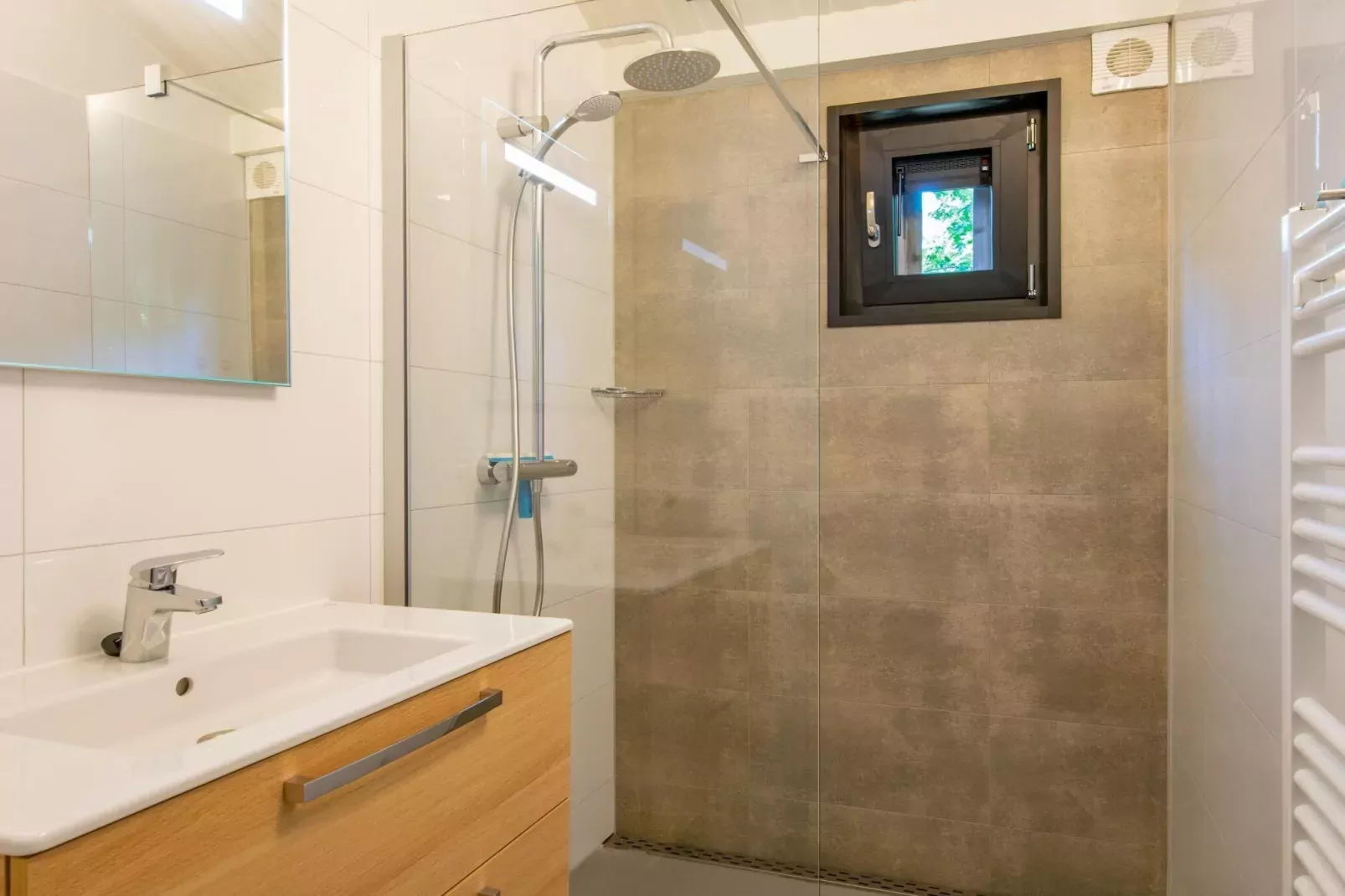 Bospark 't Wolfsven 15-Bathroom