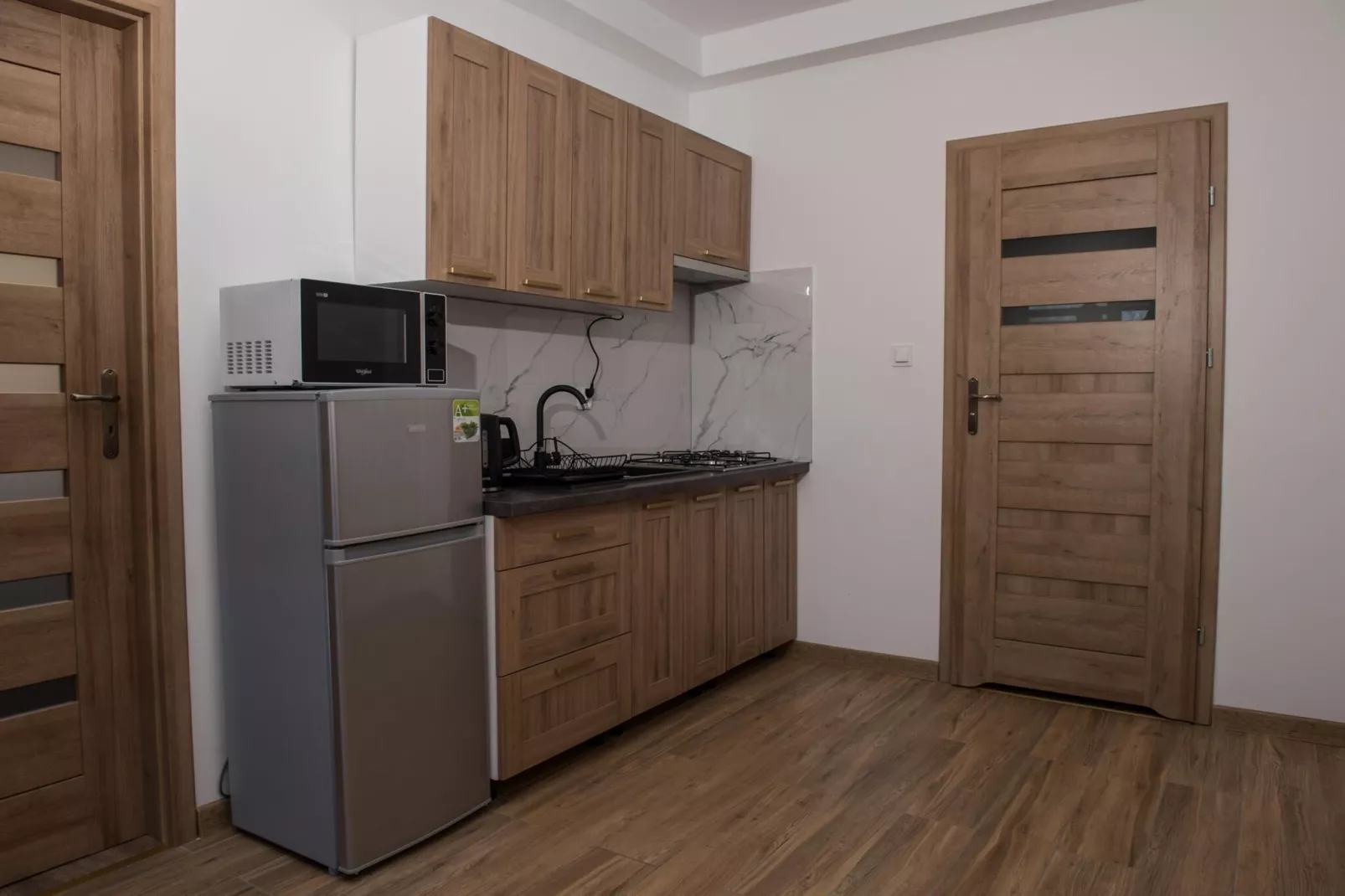 Apartament 4-osobowy parter Jarosławiec-Kitchen