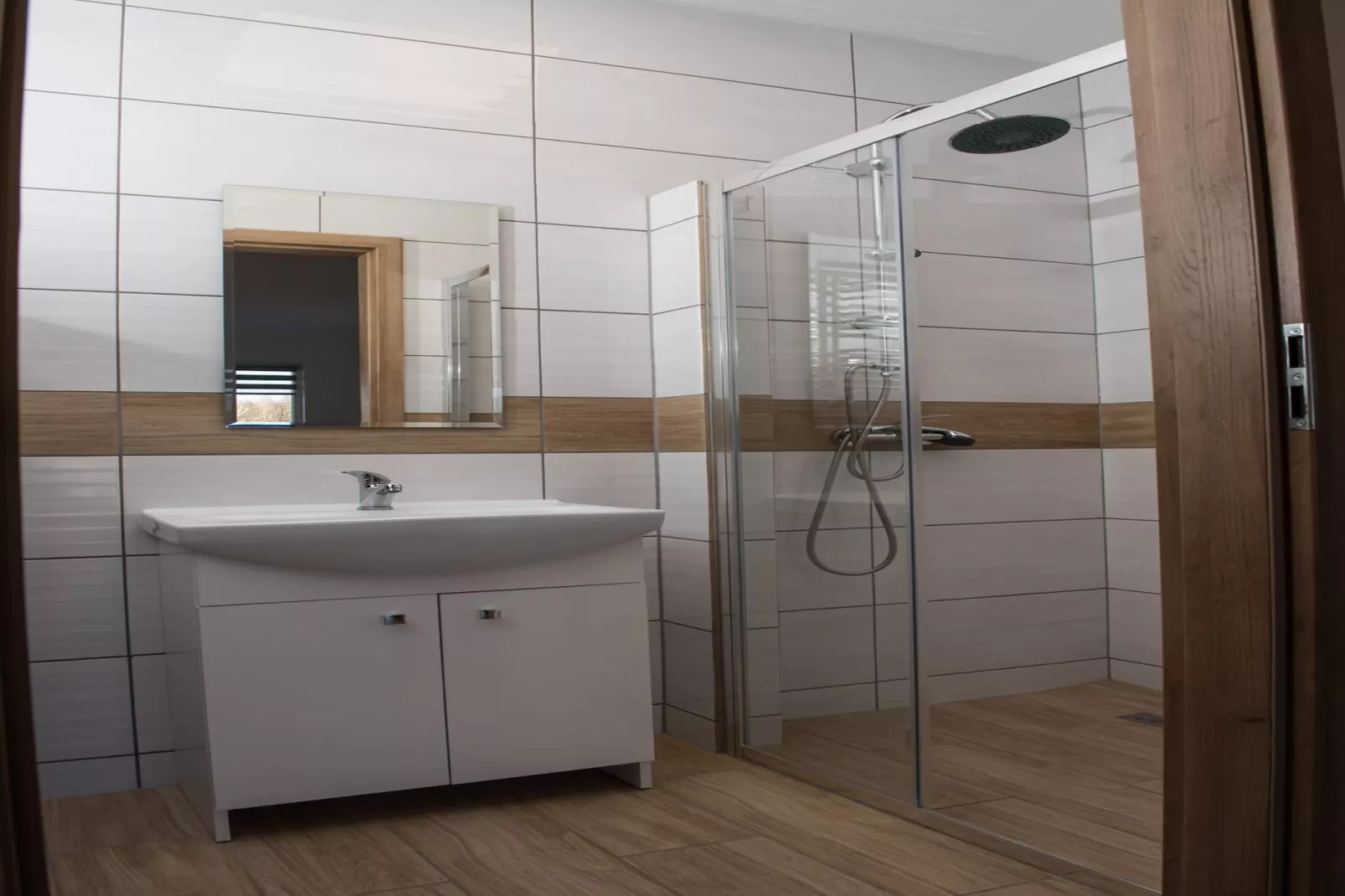 Apartament 4-osobowy parter Jarosławiec-Bathroom