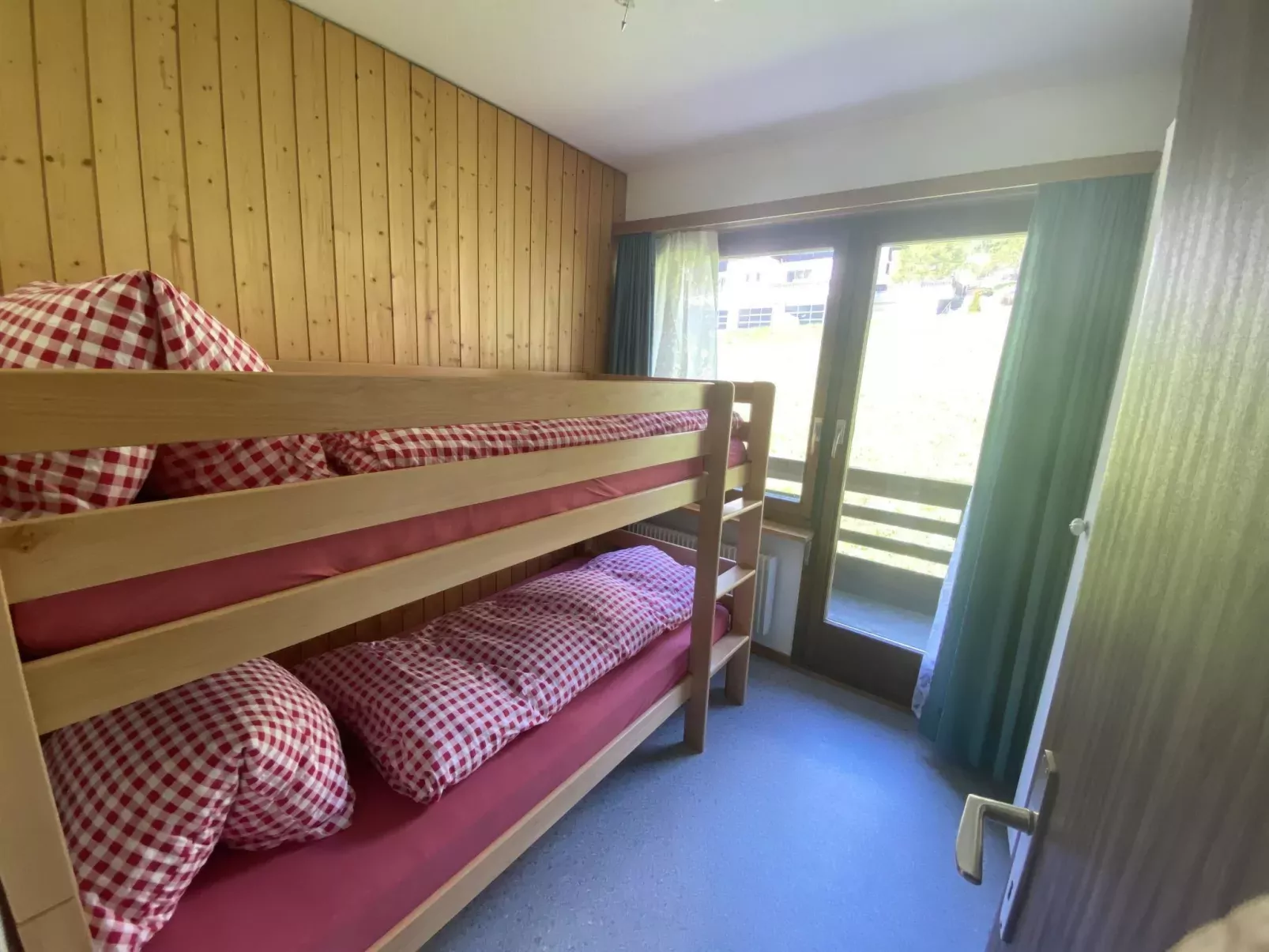 Apartments Carmena-Inside