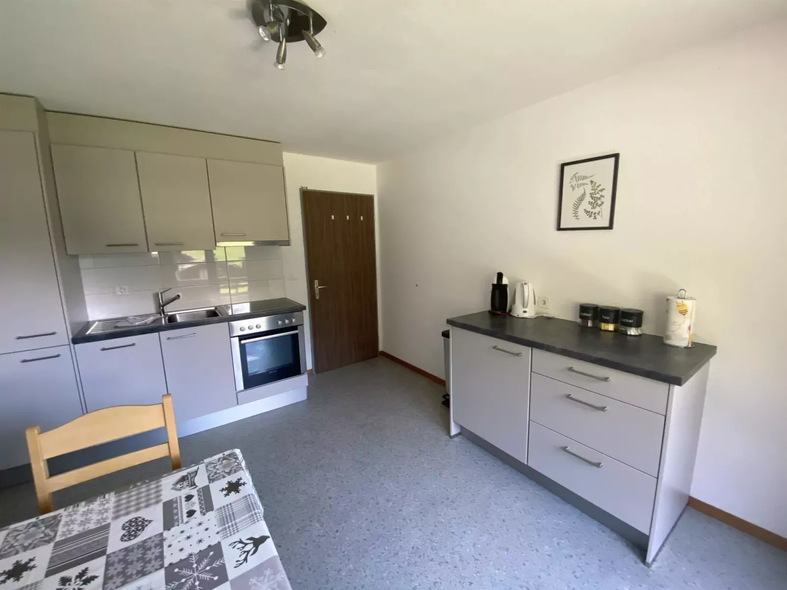 Apartments Carmena-Inside
