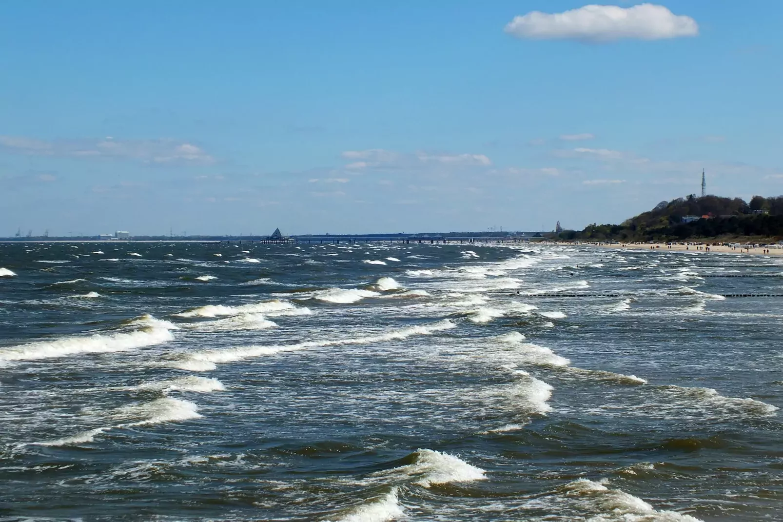 DHH Strandhaus links-Areas summer 5km