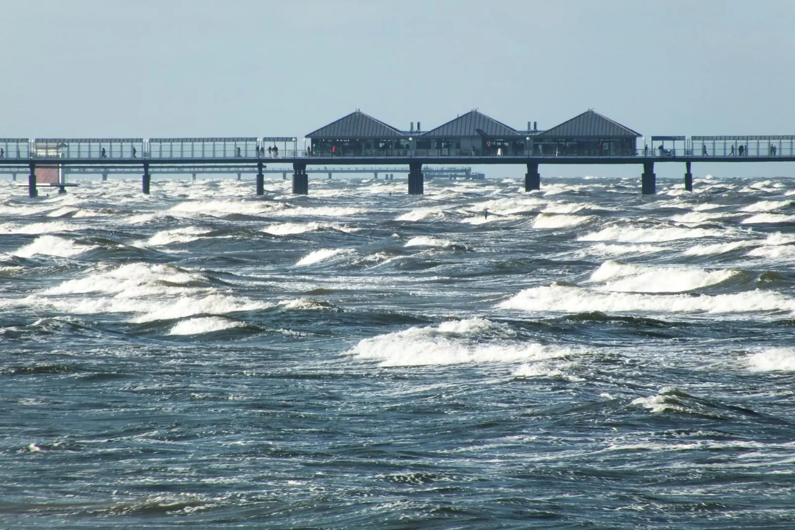 DHH Ostseehaus  I links-Areas summer 5km