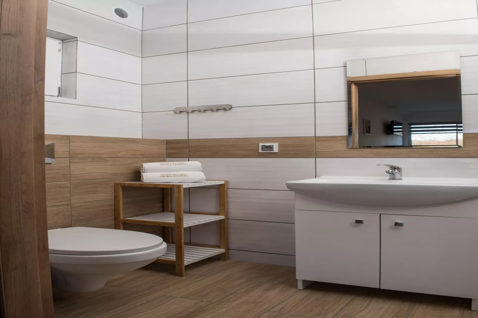 Apartament 4-osobowy parter Jarosławiec-Bathroom