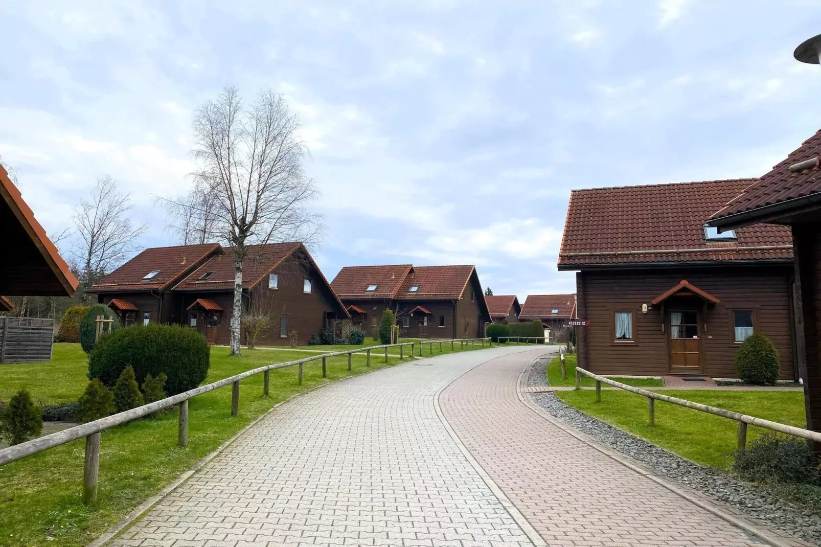 Ferienhaus in Hasselfelde - Haus 46 Blauvogel-Außenbereich Sommer