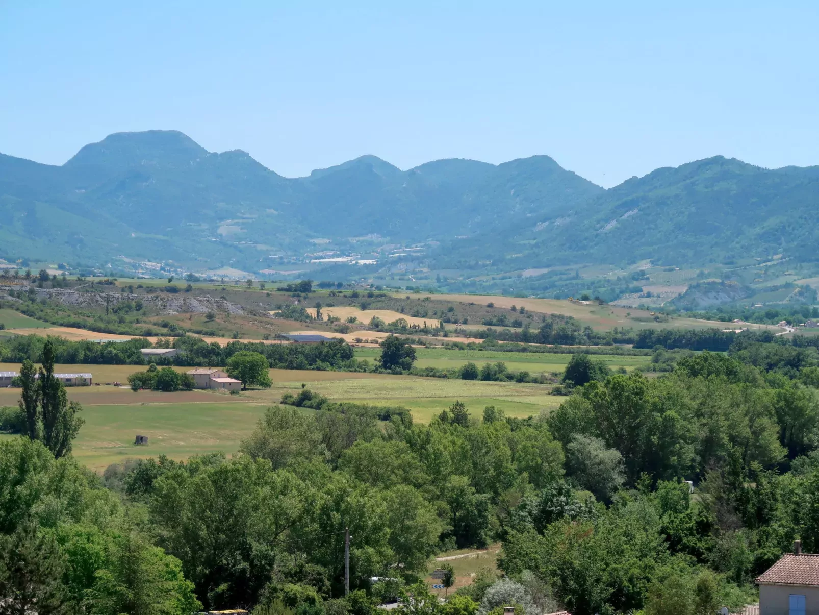 Les Hauts de Jallia-Draußen
