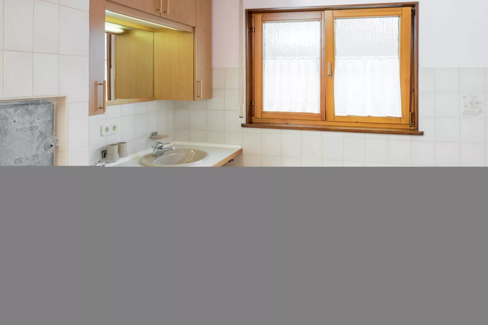 Marianne-Bathroom