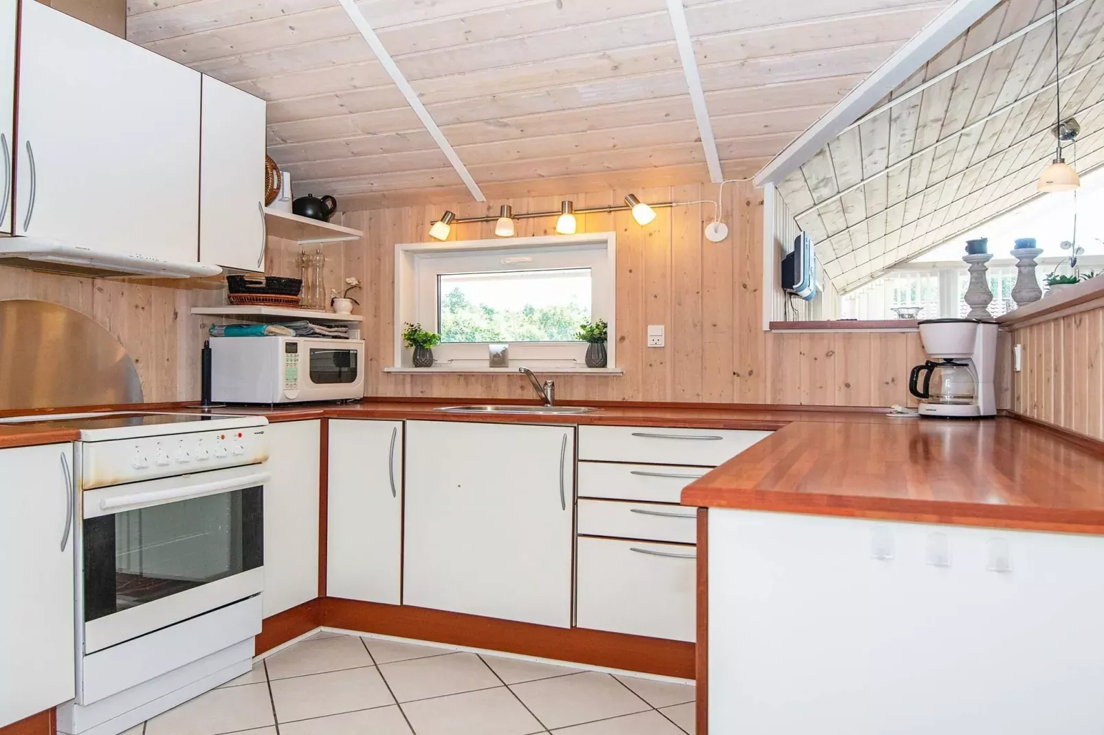 8 person holiday home in Oksbøl-By Traum-Indoor