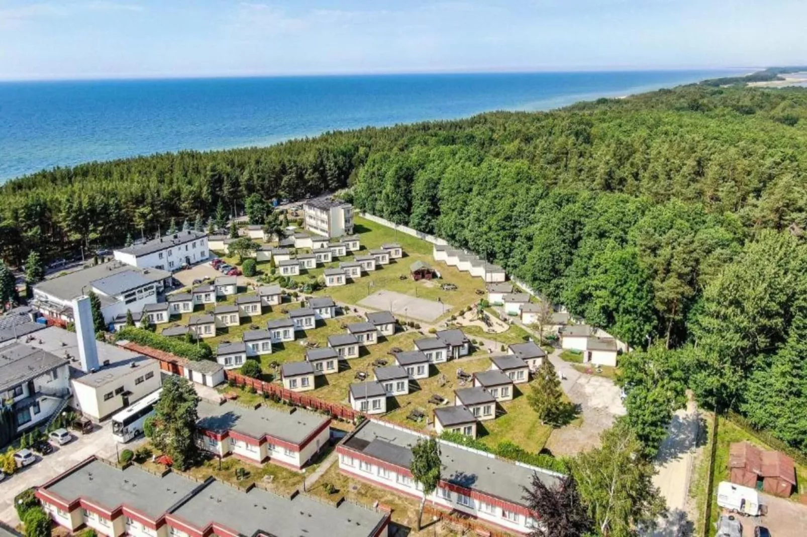 Domki wakacyjne JAROSZOWIEC domki 1-pokojowe Łazy-Exterior summer