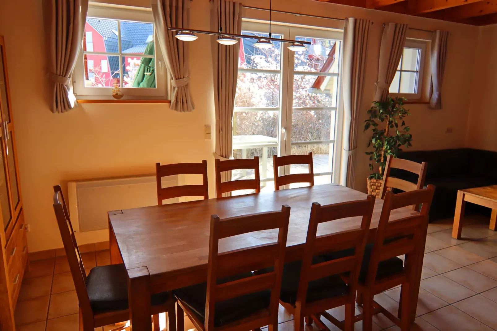 Dünenwaldhaus links Typ 1-Dining room
