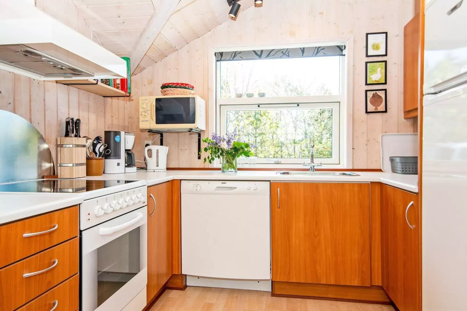 6 person holiday home in Hemmet-By Traum-Indoor