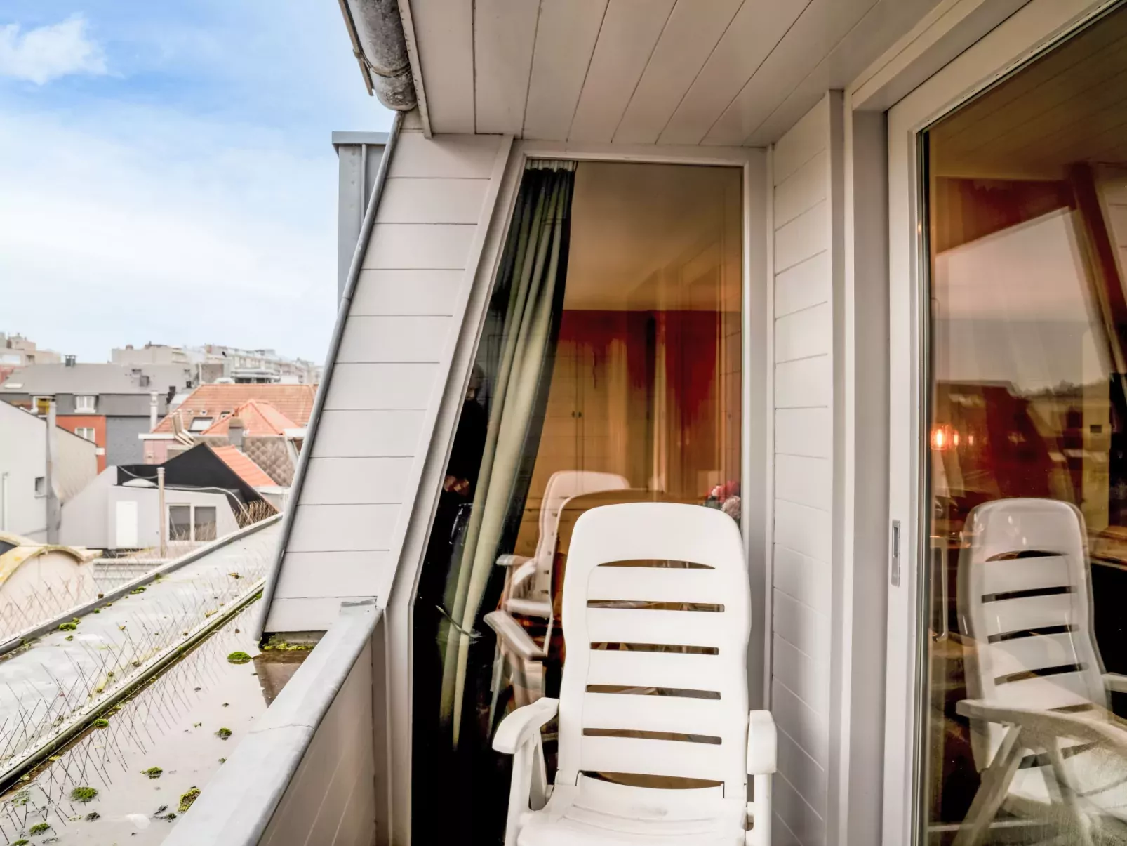 Gelsea with parking and terrace-Outside