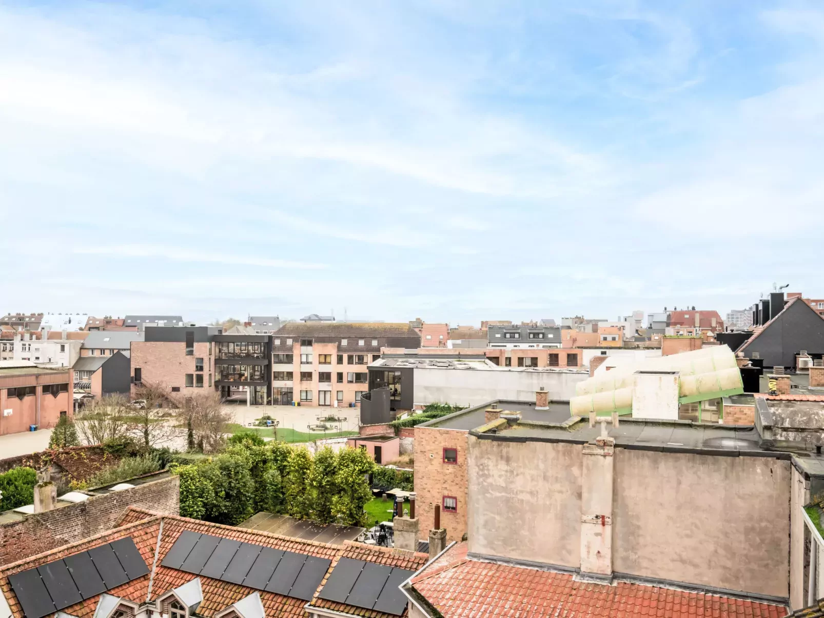 Gelsea with parking and terrace-Outside