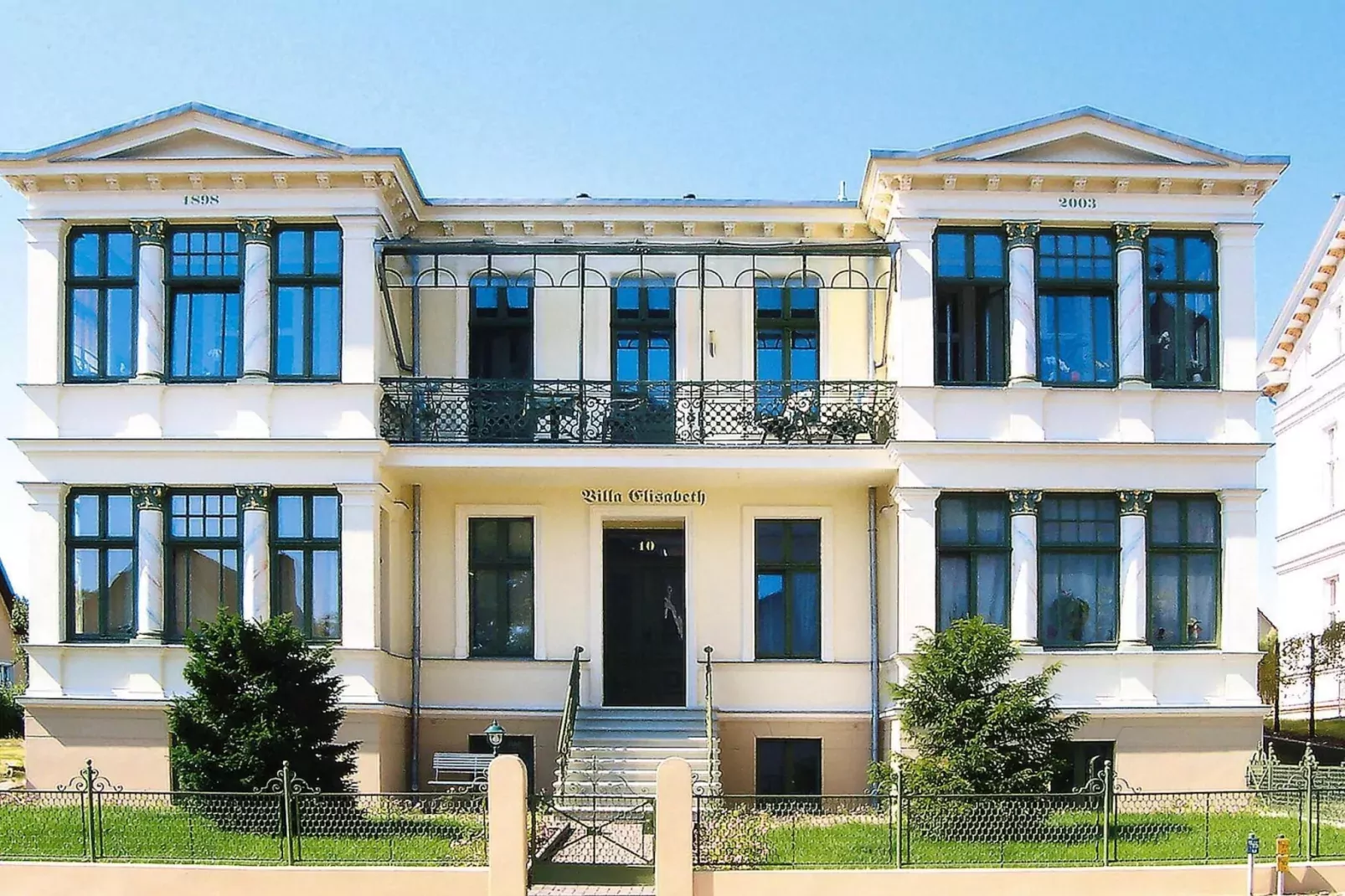 Sonnenterrasse Im EG Goethestr 10-Exterior summer
