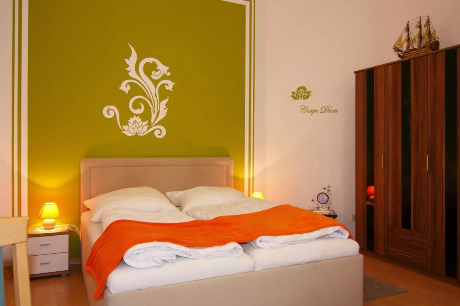 Sonnenterrasse Im EG Goethestr 10-Bedroom