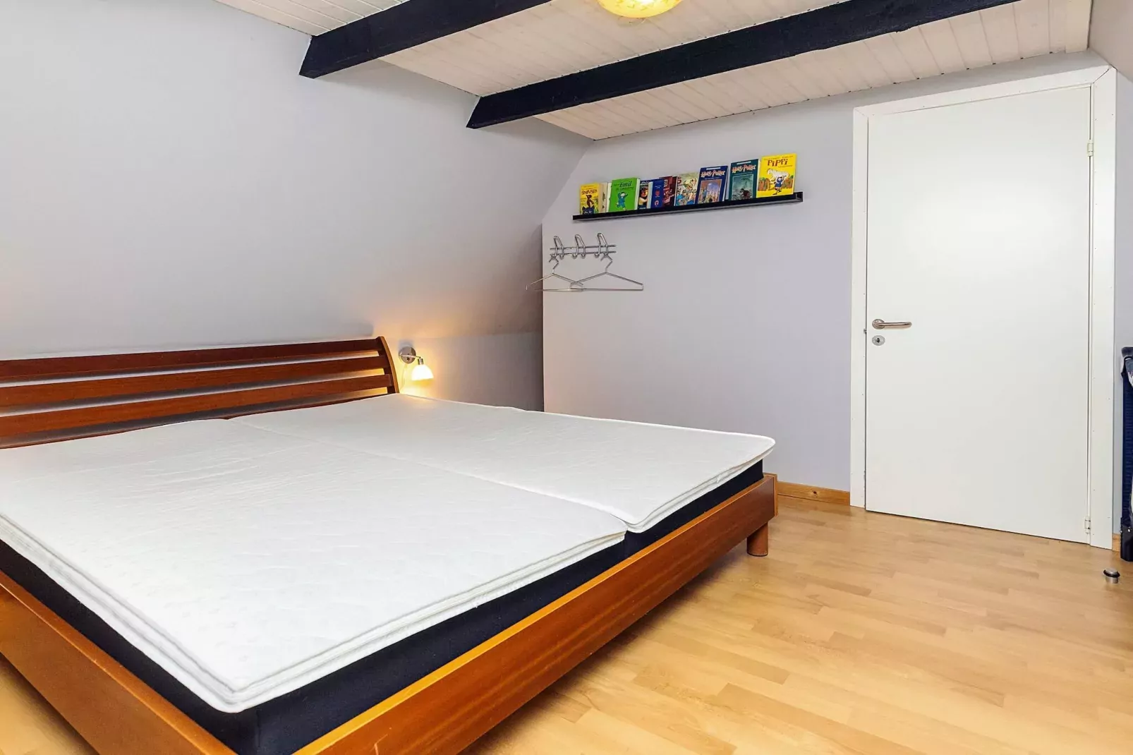 6 person holiday home in Søby Ærø-By Traum-Indoor
