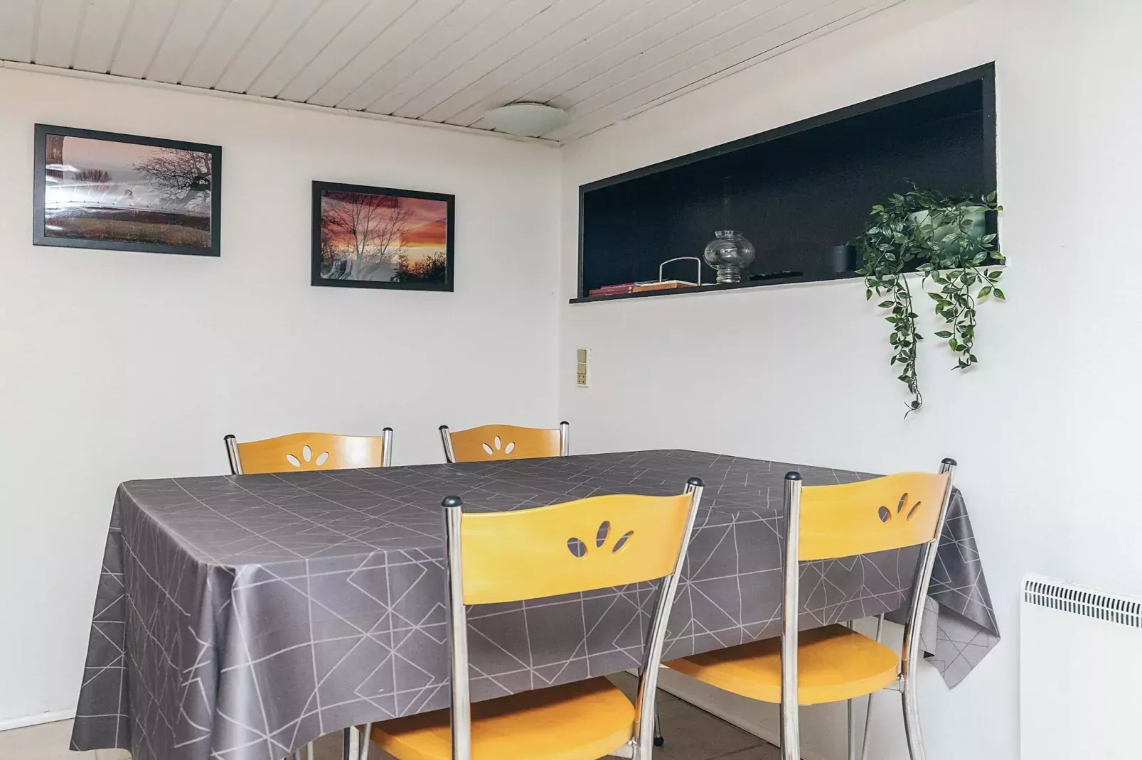 6 person holiday home in Søby Ærø-By Traum-Indoor