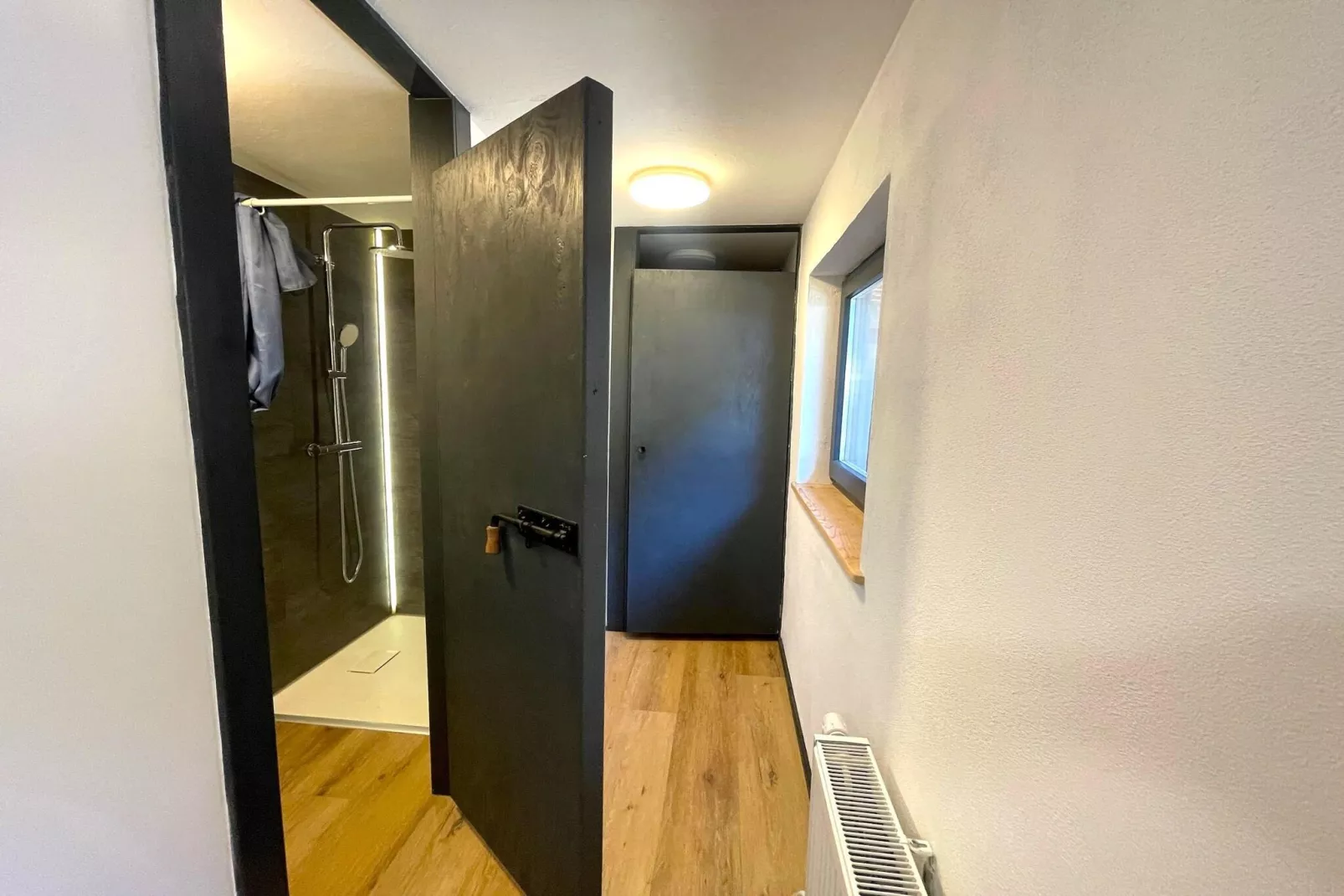 Backyard Mountain Hostel-Salle de bain