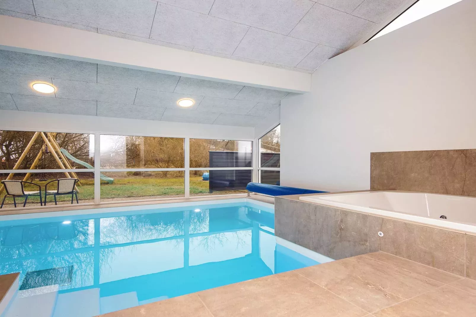 12 Personen Ferienhaus in Ebeltoft-By Traum-Schwimmbad
