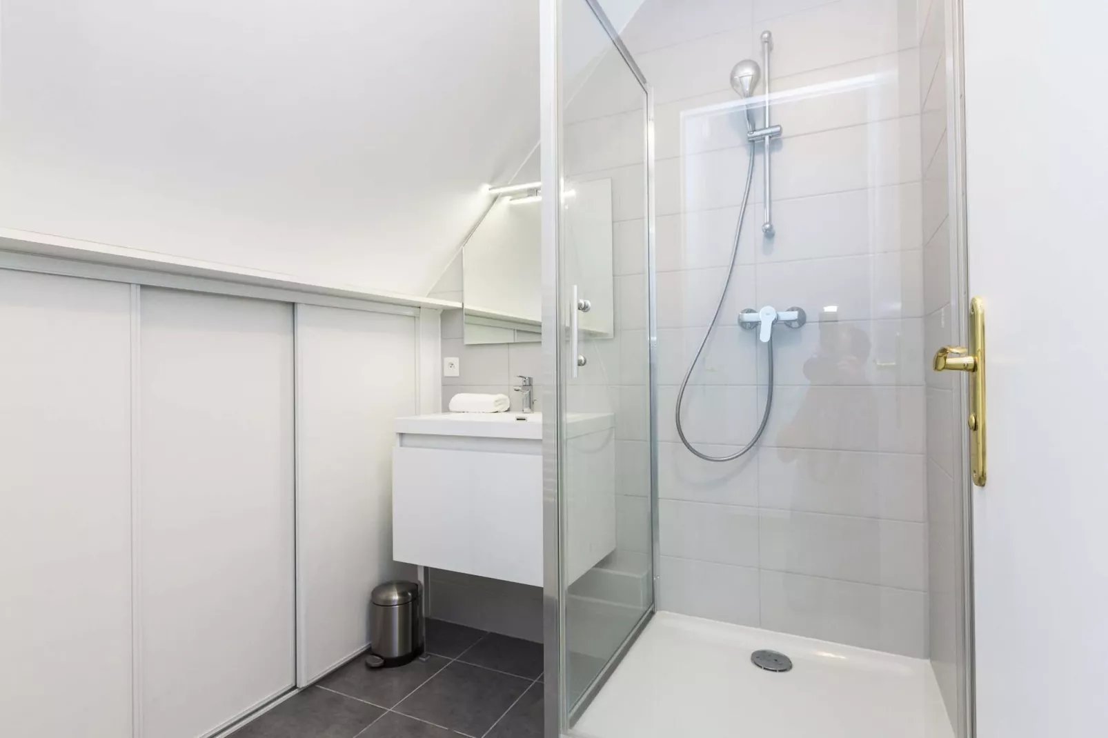 Résidences Les Bains 1-Bathroom