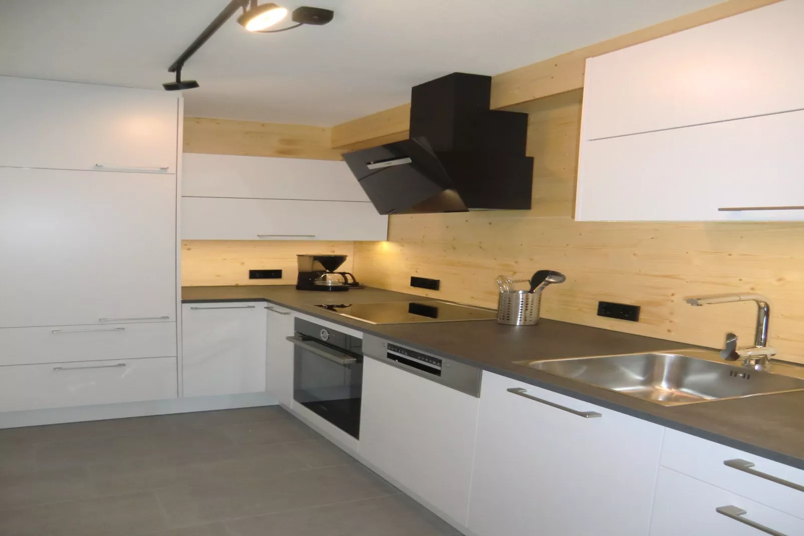Bernau-Kitchen