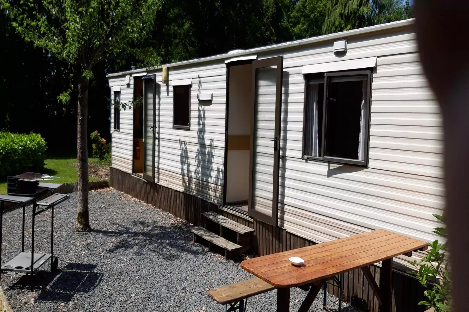 Mobil-home Grenterie-Exterior summer