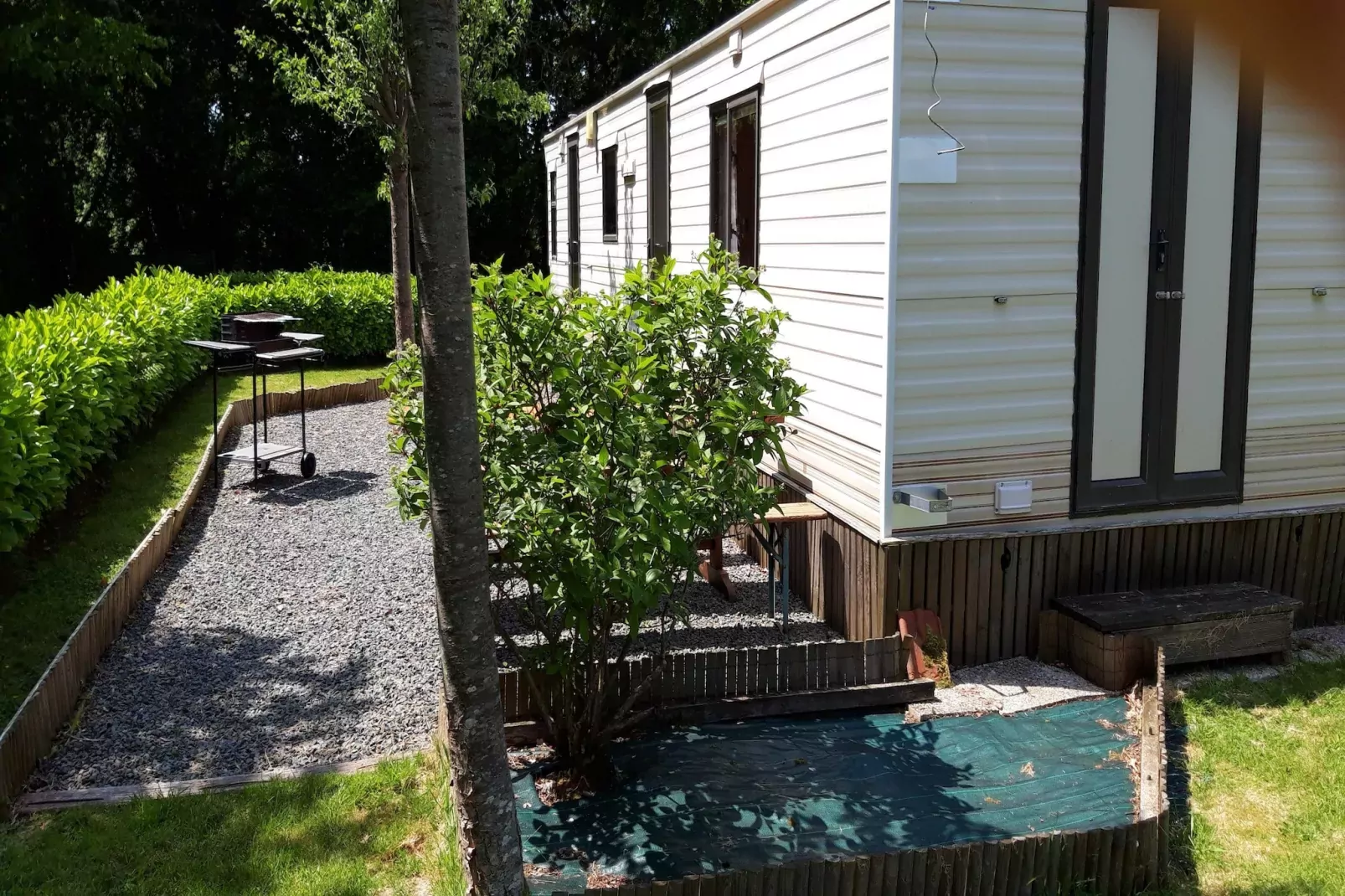 Mobil-home Grenterie-Exterior summer