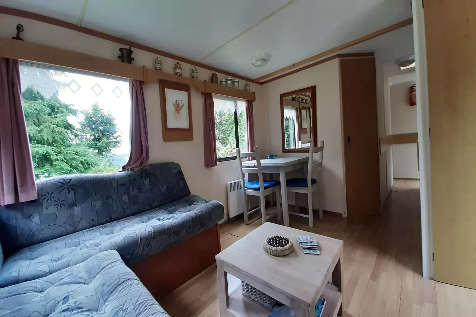 Mobil-home Grenterie-Living room