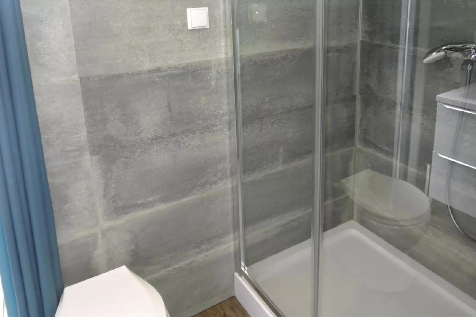 Bungalows Pirates in Dziwnow for 4 persons-Bathroom