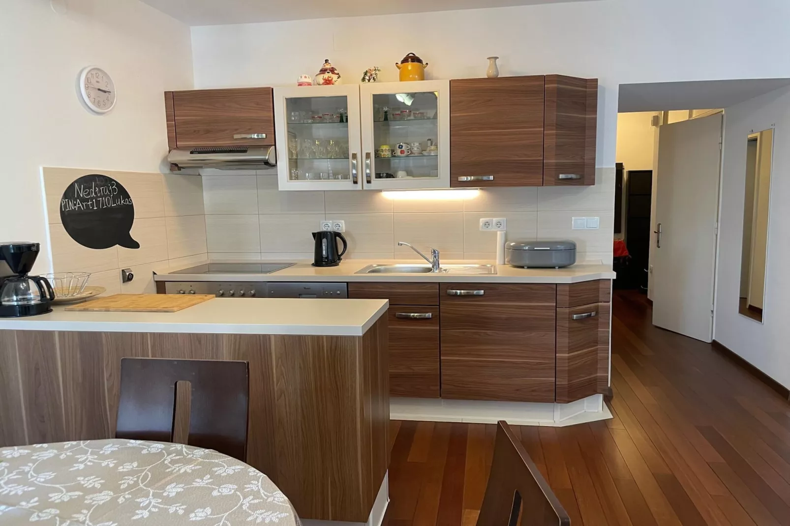 Charming apartment in Zagreb- Apartment Kaj-Kitchen