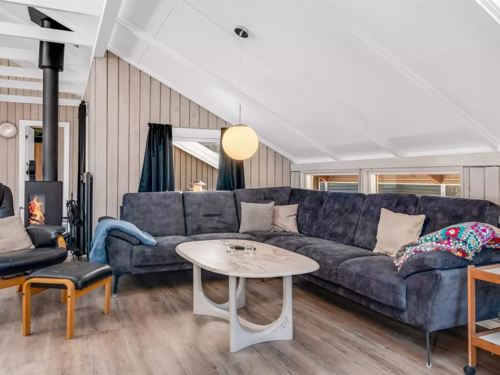 "Thorolf" - 30km from the sea-Inside
