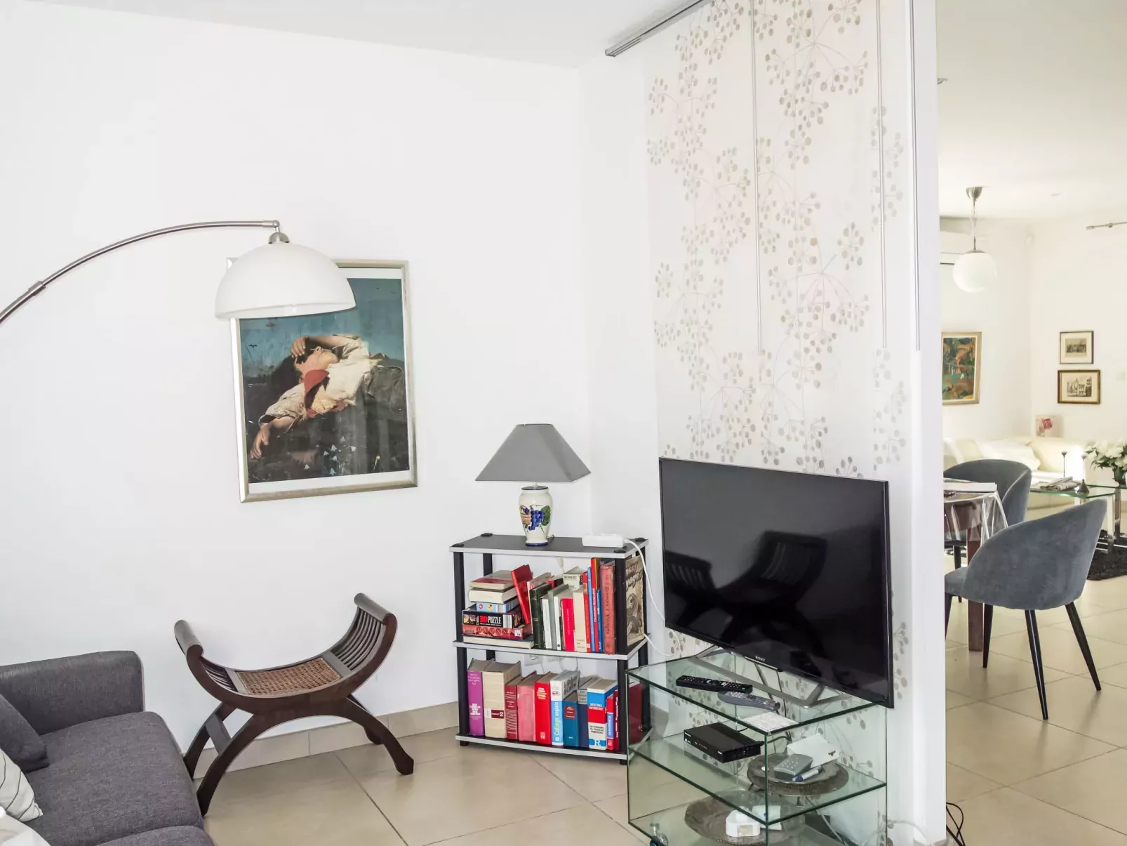 Villa Montes-Inside