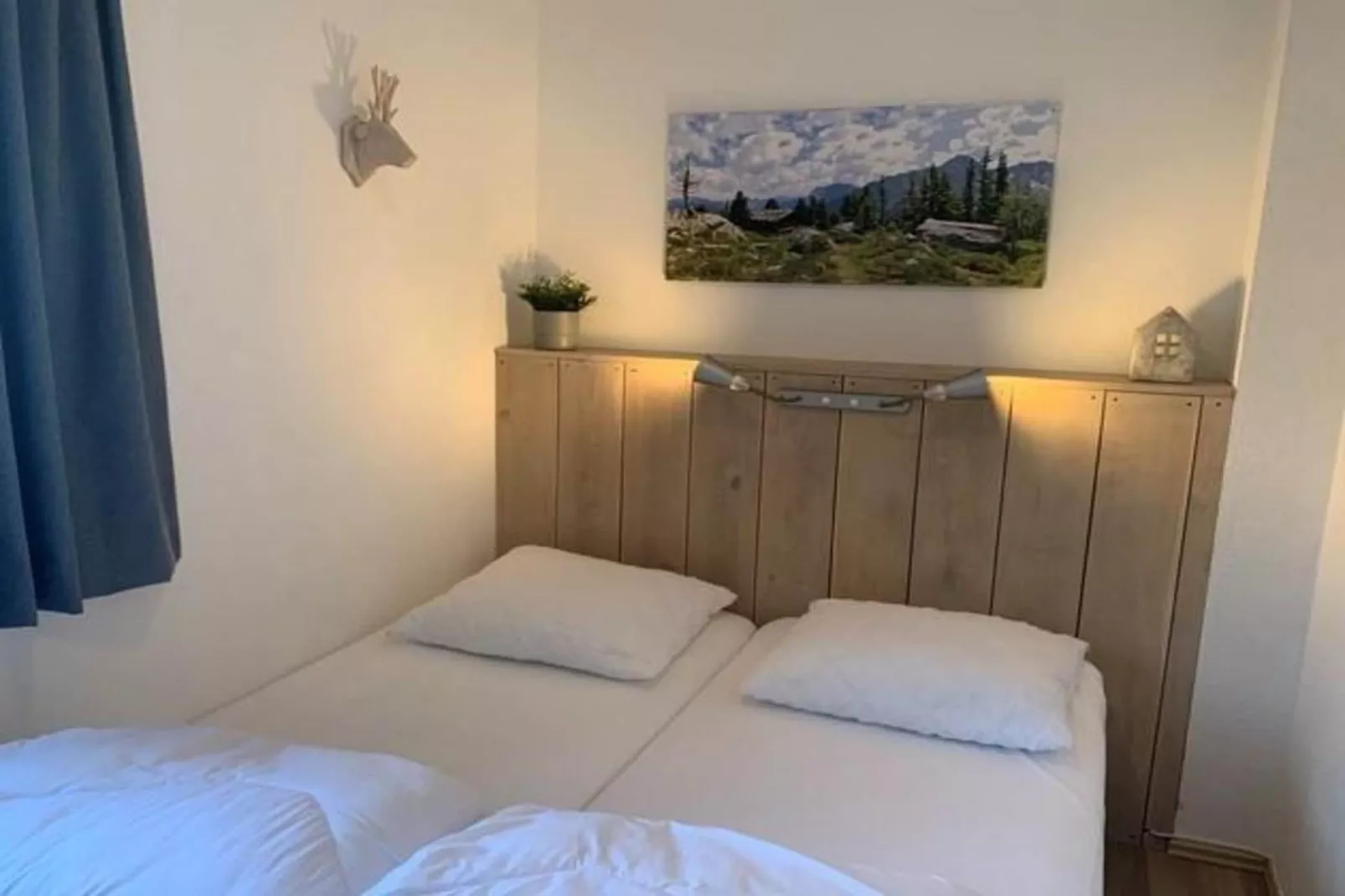 Apartment Rothaarsteig-Bedroom