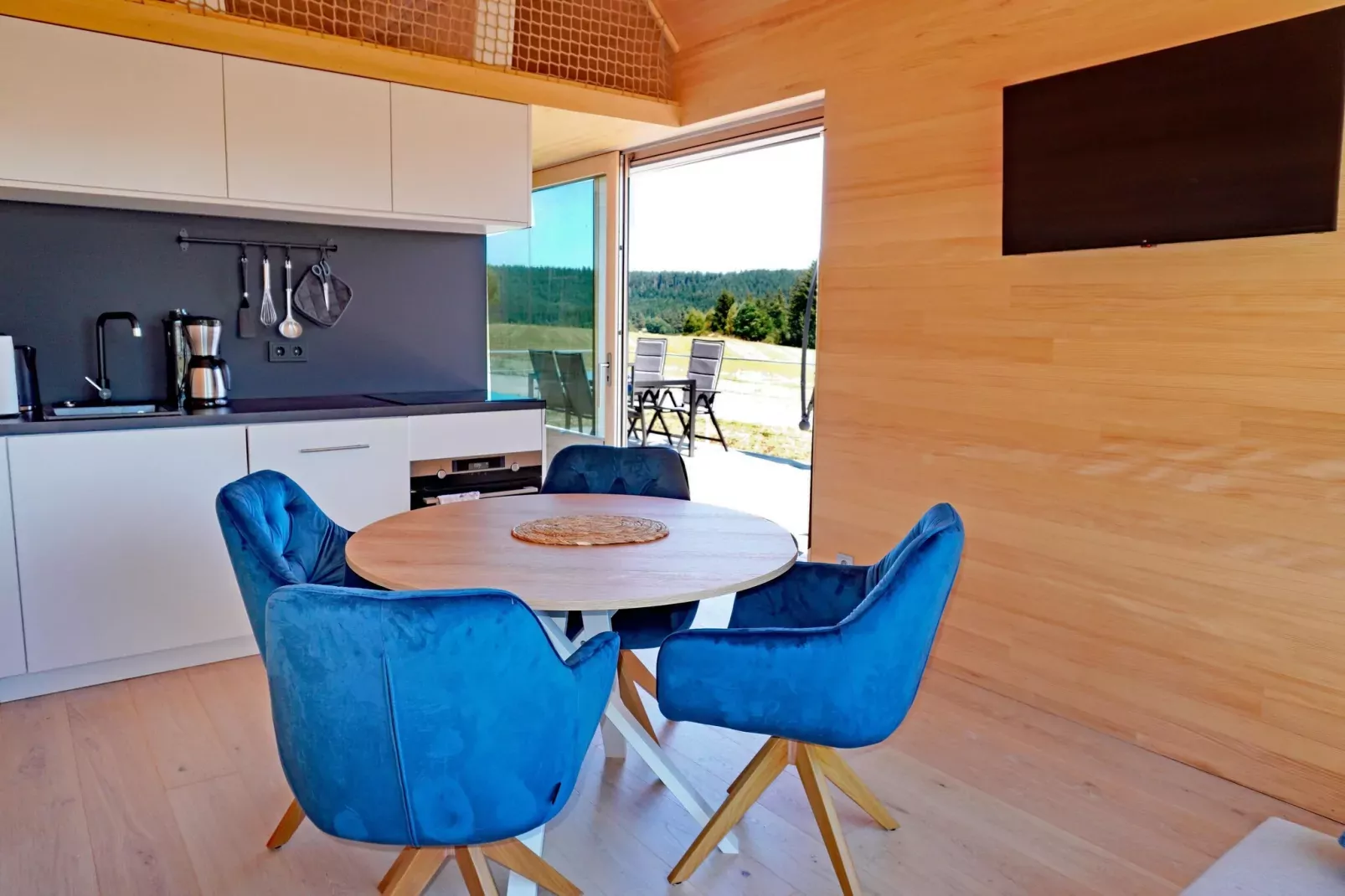 Haus Wasser-Dining room