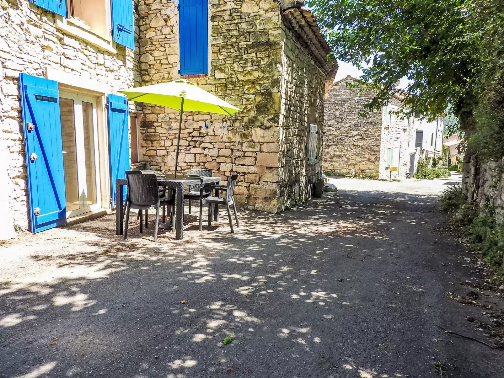 Maison de Village Serena-Draußen