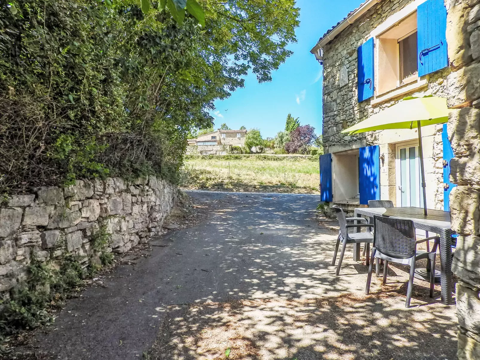 Maison de Village Serena-Draußen