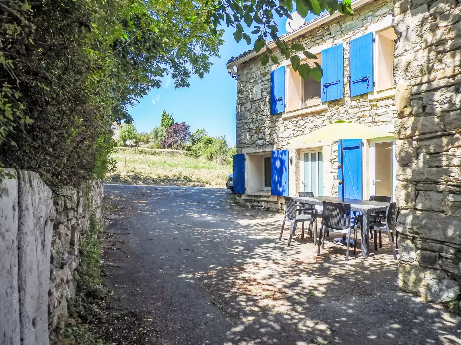 Maison de Village Serena-Draußen